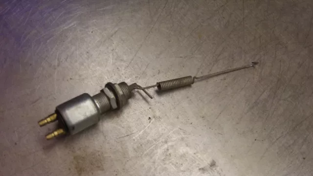 1979 Suzuki GS425 rear brake switch with spring GS40 GS 425T5-17