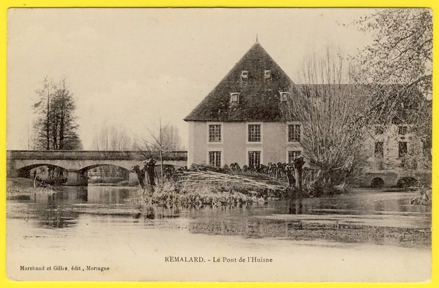 cpa 61 - RÉMALARD (Orne) Le PONT de l' HUISNE MOULIN Dos 1900