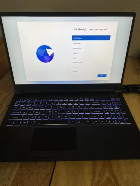 Sager Notbook Gaming Laptop Computer NP8753B27S Sager Notbook Gaming Laptop Computer NP8753B27S