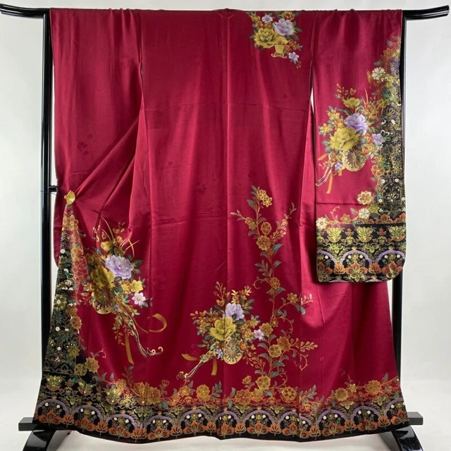 Japanese Kimono Furisode Pure Silk Flower Carriage Gold And Silver Paint Red