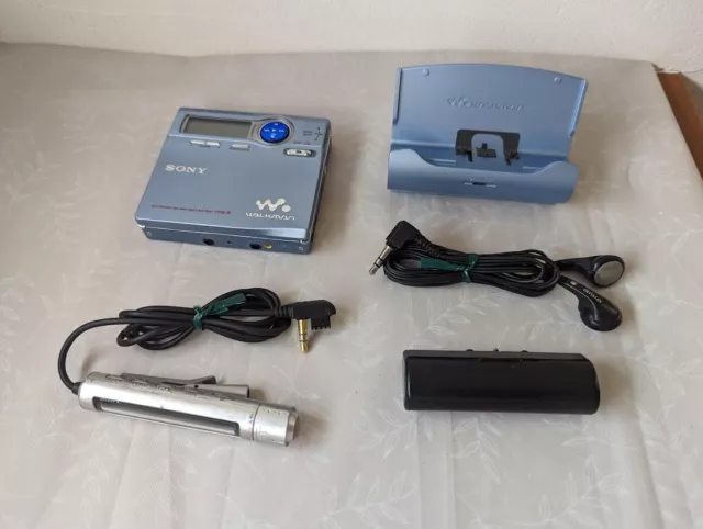 Sony MZ-R910 MD Player Recorder Minidisc Walkman light blue Working