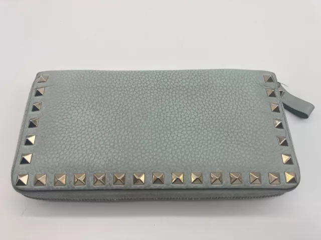 Valentino Garavani Rockstuds Zip-Around Long Wallet