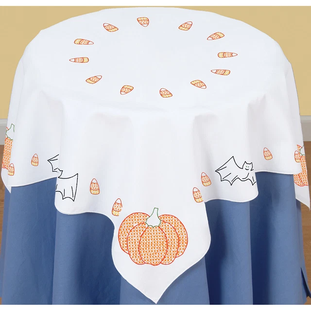 Topper de mesa con borde de perla blanco estampado Jack Dempsey 35""X35""-Halloween -550 675