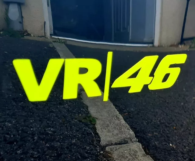 Valentino Rossi VR46 Moto GP Fluoreszierend/Neongelb Vinyl Aufkleber Aufkleber x 2 2