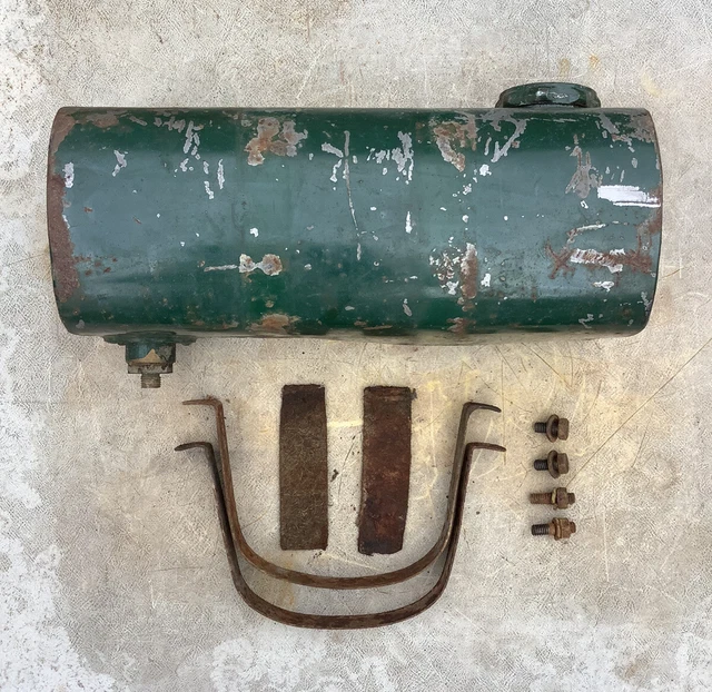 LISTER MODEL D Stationary Engine fuel tank assembly.(all genuine parts