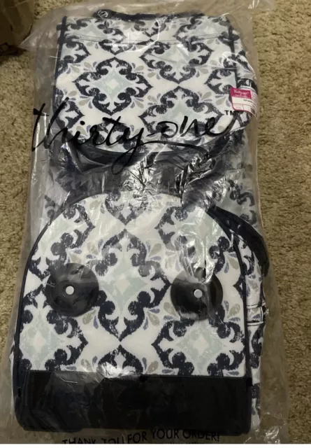 Wheels up roller outlet 31 bags