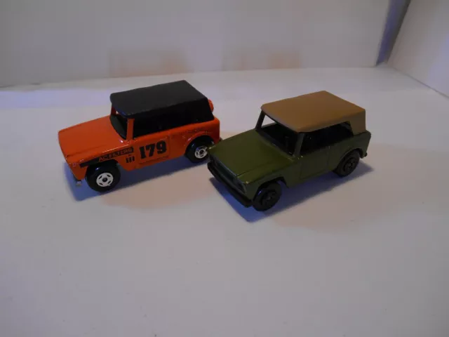 Matchbox Lesney Superfast - Field Cars (qty:2)    Loose cars "Rear tyre missing"