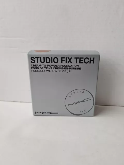 MAC Studio. Fix Tech. Cream To Powder Foundation 10g - NW45