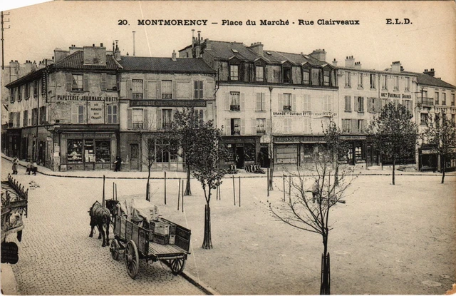 CPA Montmorency Place du Marche, Rue Clairveaux FRANCE (1330919)