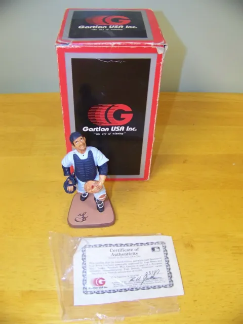 Yogi Berra 8 The Catcher Gartlan USA Limited Ed Baseball Statue Figurine 4 3/4”