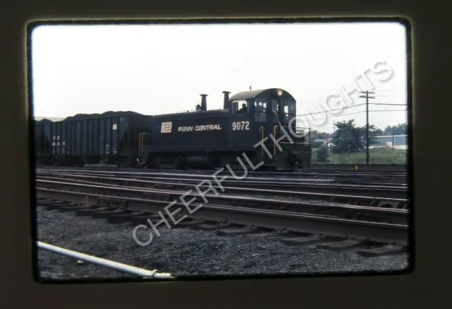 Original '73 Ektachrome Slide PC Penn Central 9072 SW7 w/Coal Hopper    27C12