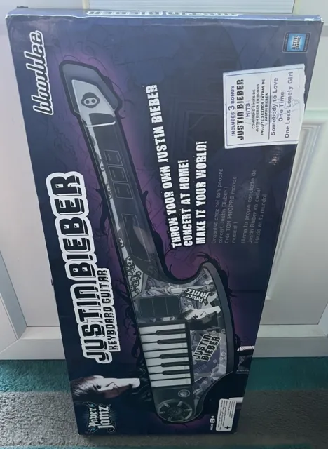 Justin Bieber Wowwee Paper Jamz Keyboard and Guitar