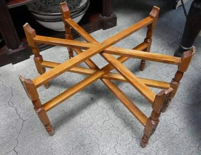 Handmade Moroccan  folding Wood Stand Thuya Wood For Table Rond