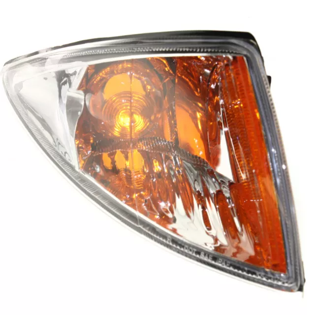 GM2521179 Fits 2000-2002 Chevy Cavalier Passenger Side Marker Light