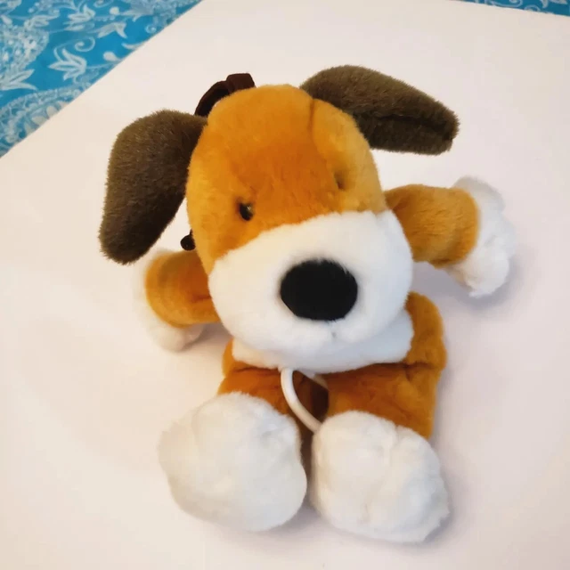 Prestige Kipper The Dog Plush Baby Lullaby Musical Pull Toy 1998 theme song Prestige Kipper The Dog Plush Baby Lullaby Musical Pull Toy 1998 theme song