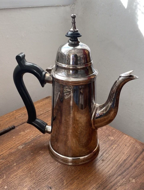 Grande Verseuse à Bec écrémant En Métal Argenté – Parfait état – 18,5 Cm – Fabrication Française