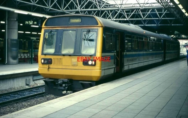 PHOTO CLASS 142 Unit 142048 At Manchester Victoria Station Pm To ...