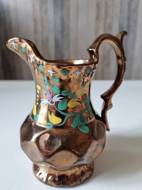 Pichet en faïence de Jersey  à décor de fleur                                    3