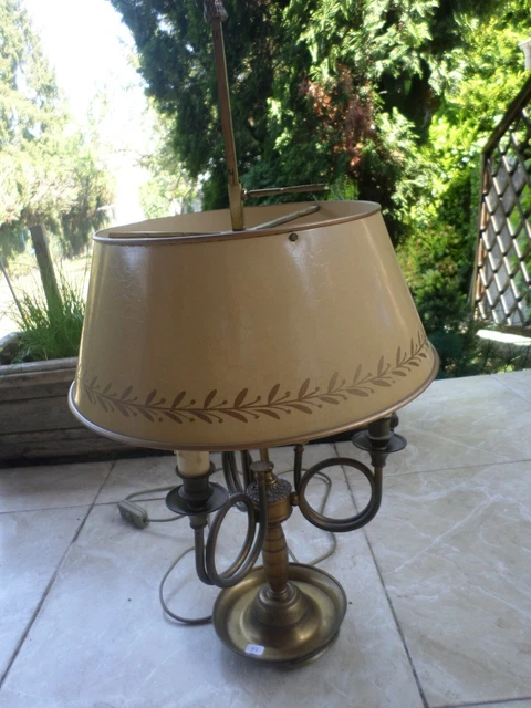Ancienne lampe bouillotte abat-jour en tôle- trois branches-style Empire