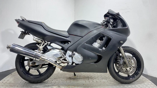 Honda CBR 600 F 1998 SPARES OR REPAIR RUNNING PROJECT BIKE 600CC CARBED