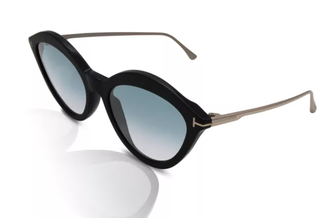 Tom Ford FT0663 Chloe Femmes Lunettes de Soleil 01B Noir Brillant