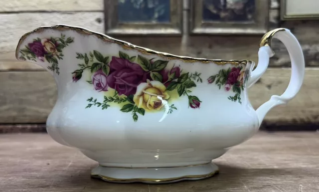 Vintage Royal Albert Old Country Roses Gravy Sauce Boat - Bone China England