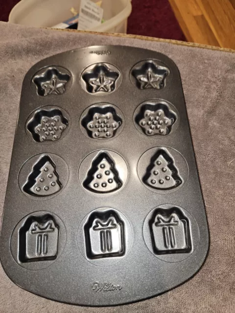 Wilton Mini Cookie Pan Mold Christmas Holiday Shapes 12 cavity