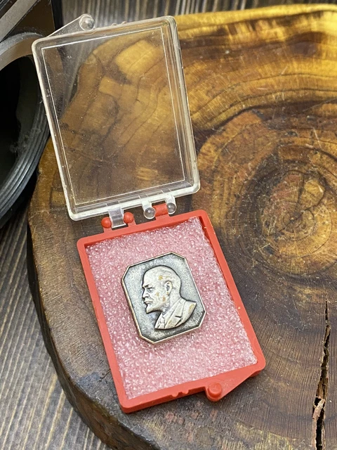 Original Soviet Russian RARE Pin Badge Lenin Communist Party #4950