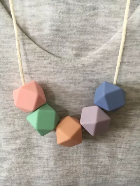 Silicone Sensory (was teething) Necklace for Mum Jewellery Aus Sell Pastel