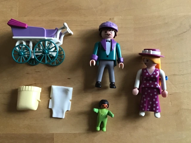 PLAYMOBIL ® CITY Life Famille avec Poussette Buggy et chien Set 3209