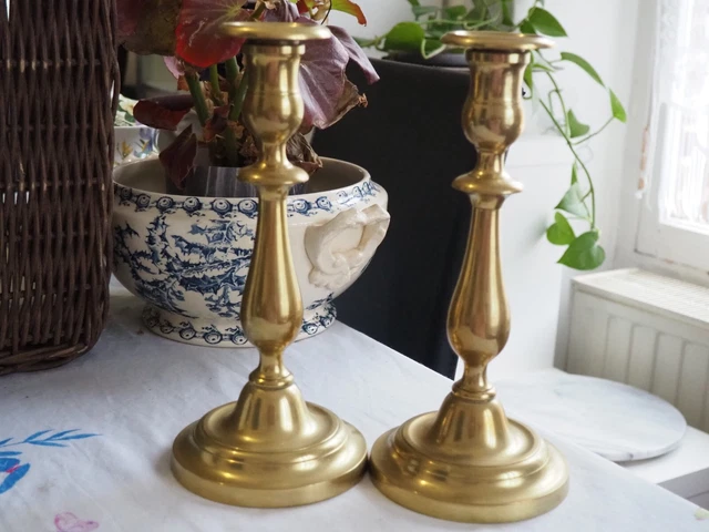 Paire de sabots très anciens - Décoration