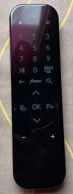 Téléspectateur là bas Attendsle associer télécommande tactile freebox delta Sust