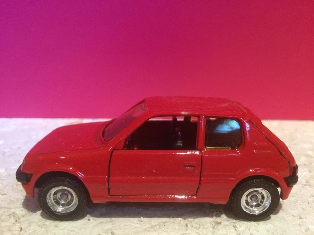1/87 Ho Peugeot 205 GTi 1984 Voiture Miniature Collection 1.6