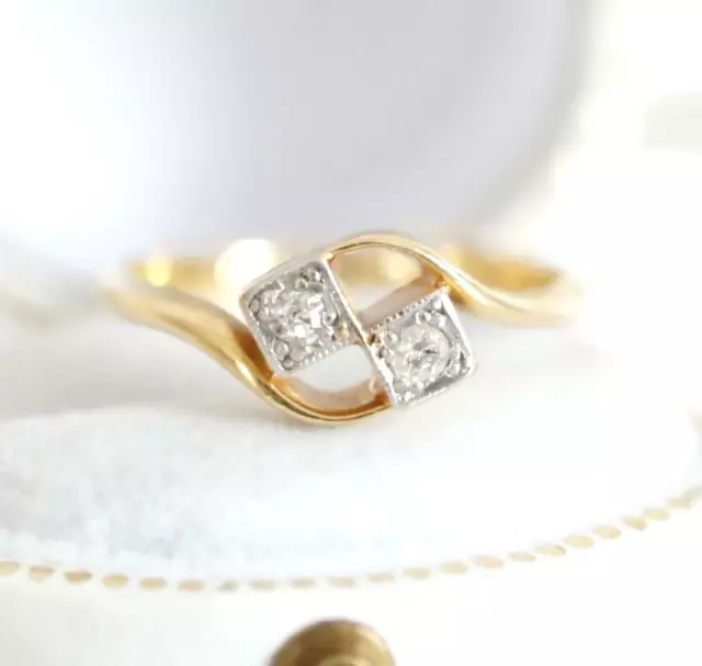 Antiker englischer Art Deco Ring mit Diamanten aus 750 Gelbgold + Platin B2916