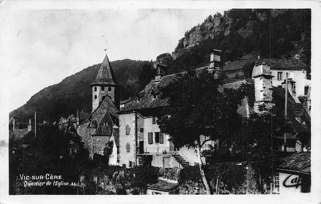 Vic-sur-Cère - Quartier de l'Eglise -