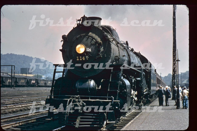 R DUPLICATE SLIDE - Norfolk & Western N&W 114 STEAM Passenger Scene at Depot