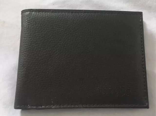 Esquire wallet price cheap
