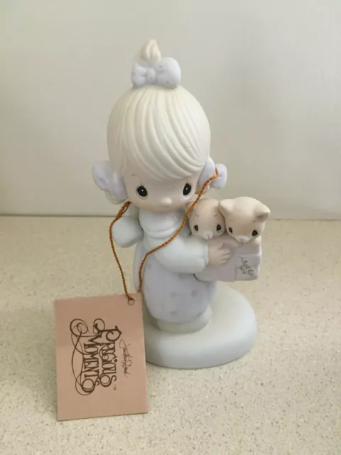 PRECIOUS MOMENTS "To Thee With Love"  Figurine with Box E-3120