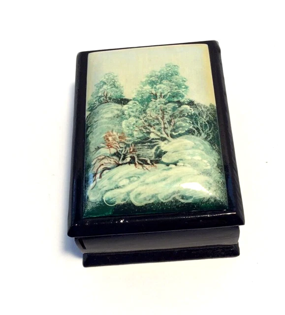 Caja de laca rusa bosque pintado a mano escena de nieve árboles