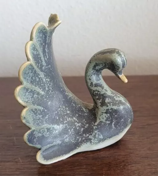 Vintage Chessell Pottery Black Swan Figurine John Sheila Francis - Isle of Wight