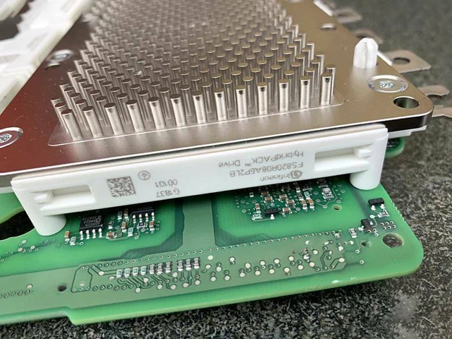 IRDAKO726350B IRDAK0726350B IRDAK0726350 IRDAK In Stock - Foto 12