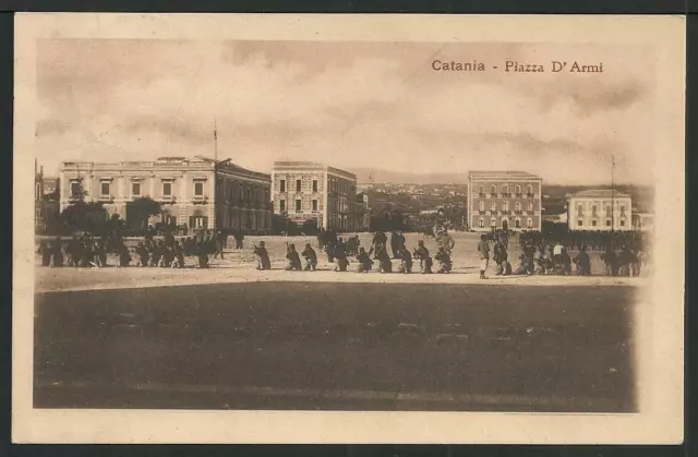 cartolina CATANIA Piazza d'Armi (oggi Piazza Giovanni Verga)