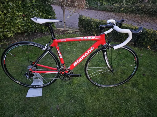 BIANCHI VIA NIRONE 7 48cm Road Bike Campagnolo Veloce Groupset