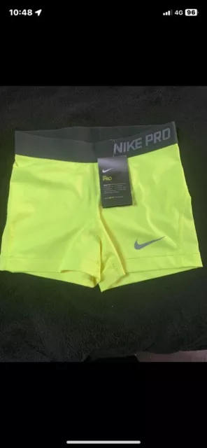 Nike Pro Shorts Women’s Size M