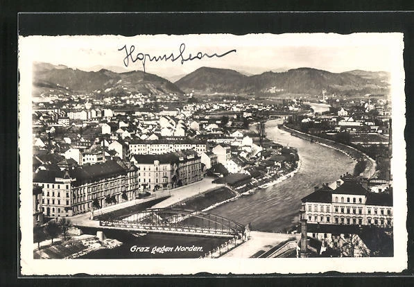 Ansichtskarte Graz, Gesamtansicht der Stadt gegen Norden, Blick über die Mur