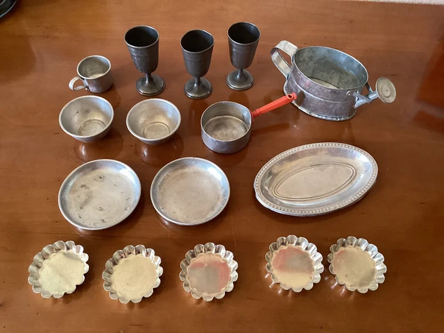 D??NETTE ANCIENNE GROS Lot de D?�nette en T?�le/Alu. Plat ,Casserole�?�. EUR 12,00 - PicClick FR
