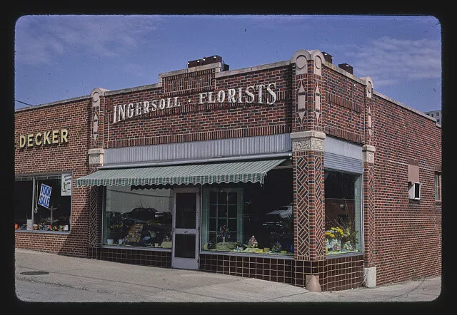 Photo:Ingersoll Florists,Ingersoll Avenue,Des Moines,Iowa