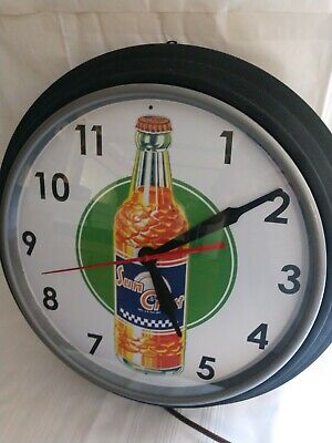 Vintage Sun Crest Soda Pop Advertising Clock WORKS! 19 1/2"