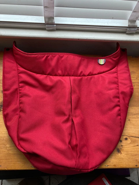 Mamas & Papas Sola / Urbo Carrycot Schürze in rot
