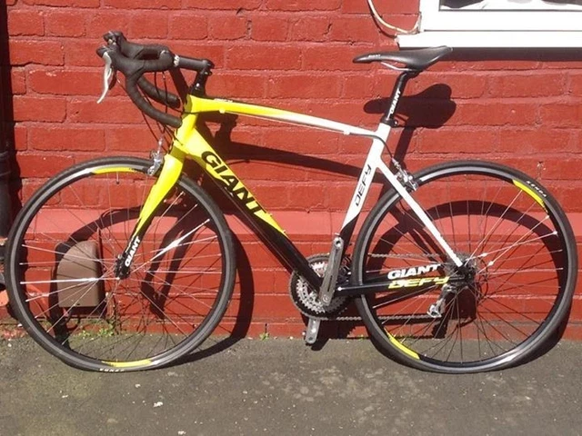 ロードバイク/GIANT DEFY ALUXX SL 6000SERIES BUTTED TUBING OCR SOLD - Giant Defy Road Bike Aluxx SL 6000 Series Butted Tubing